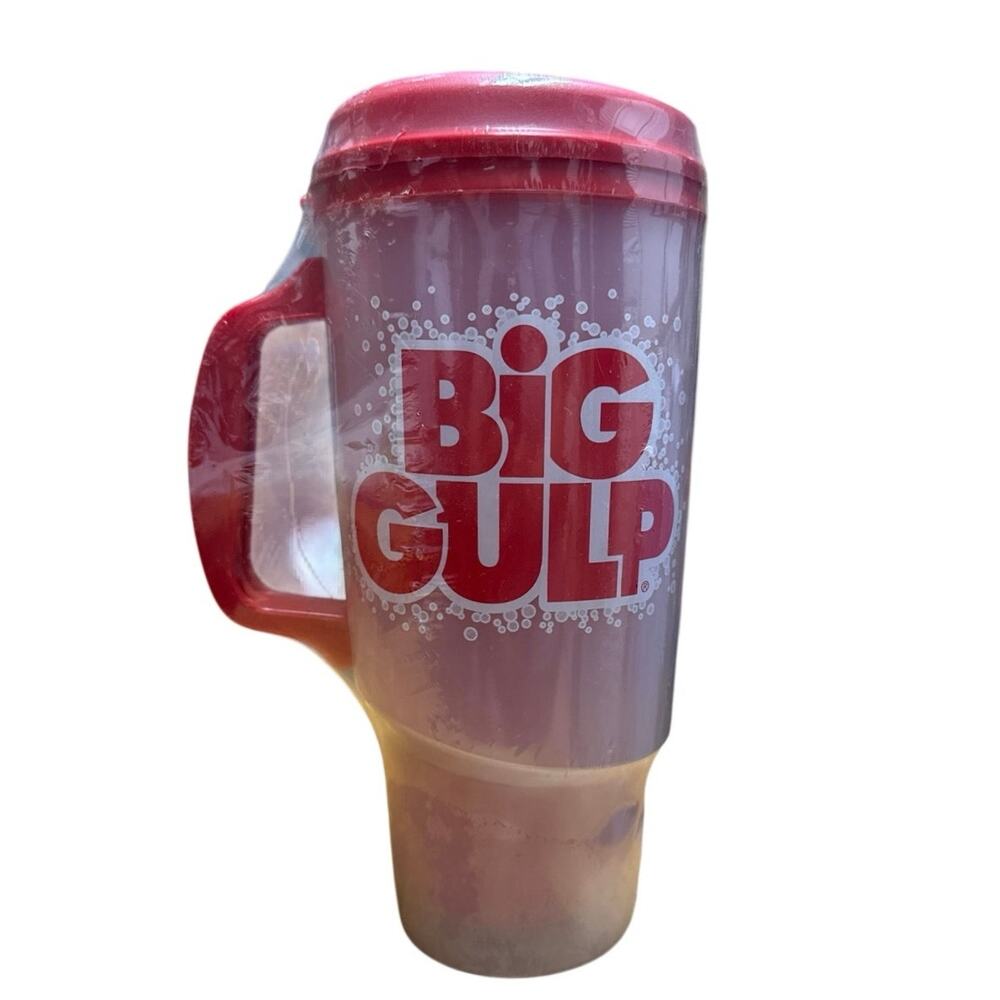 New Sealed 7- Eleven Big Gulp 34 oz Travel Mug Red White Insulated Cup Handle